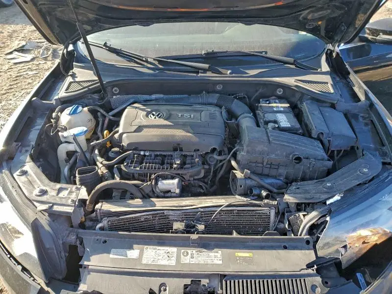 2015 VOLKSWAGEN PASSAT S  