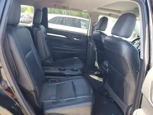 2015 TOYOTA HIGHLANDER XLE  
