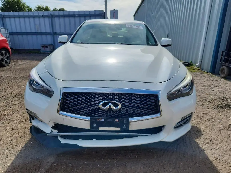 2016 INFINITI Q50 BASE  
