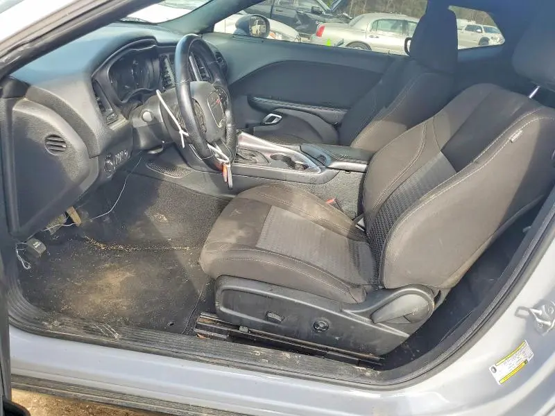 2021 DODGE CHALLENGER SXT  