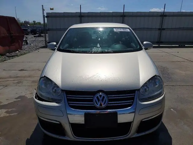 2010 VOLKSWAGEN JETTA S  