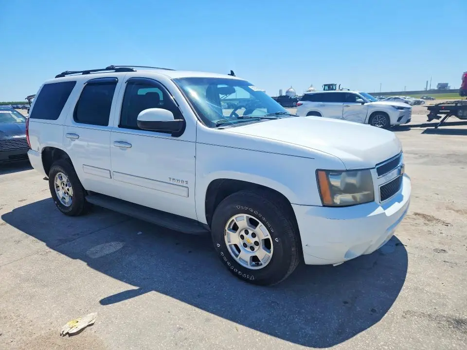 2011 CHEVROLET TAHOE C1500 LS  