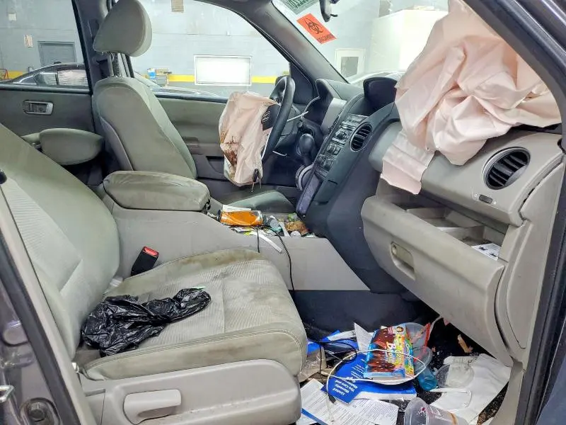 2015 HONDA PILOT LX  