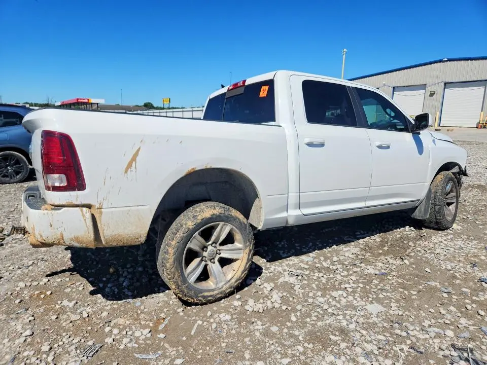 2013 RAM 1500 SPORT  