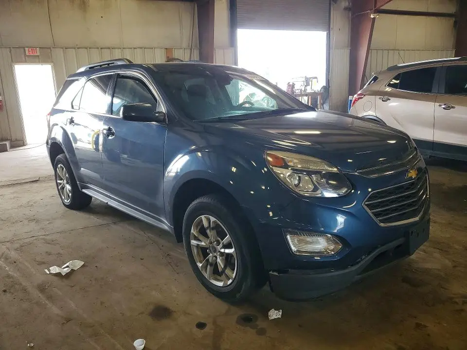 2017 CHEVROLET EQUINOX LT  
