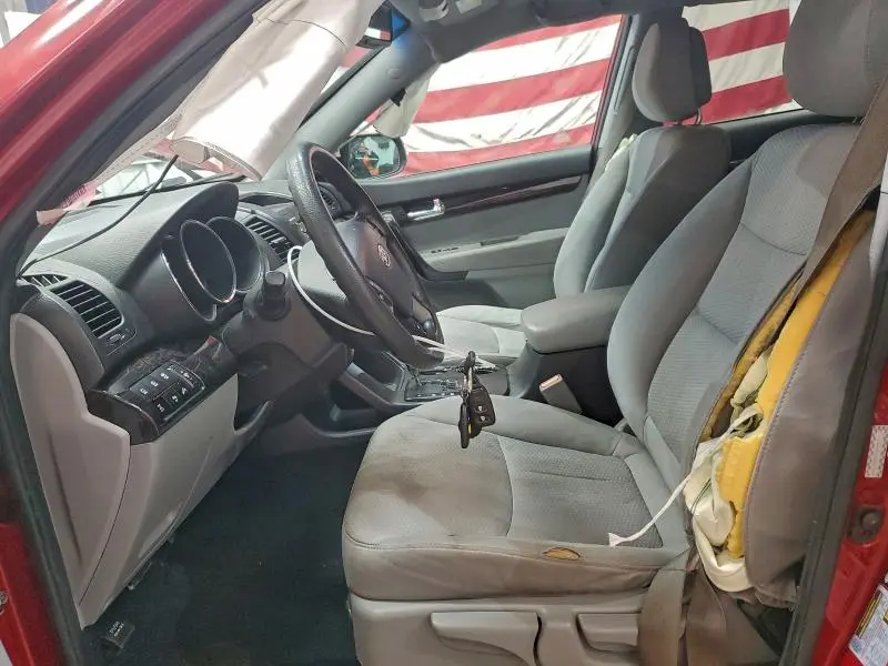 2011 KIA SORENTO BASE  