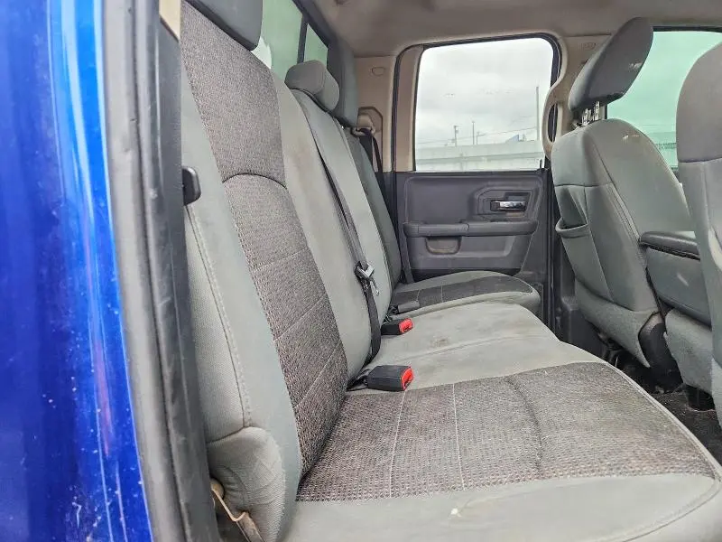 2015 RAM 1500 SLT  