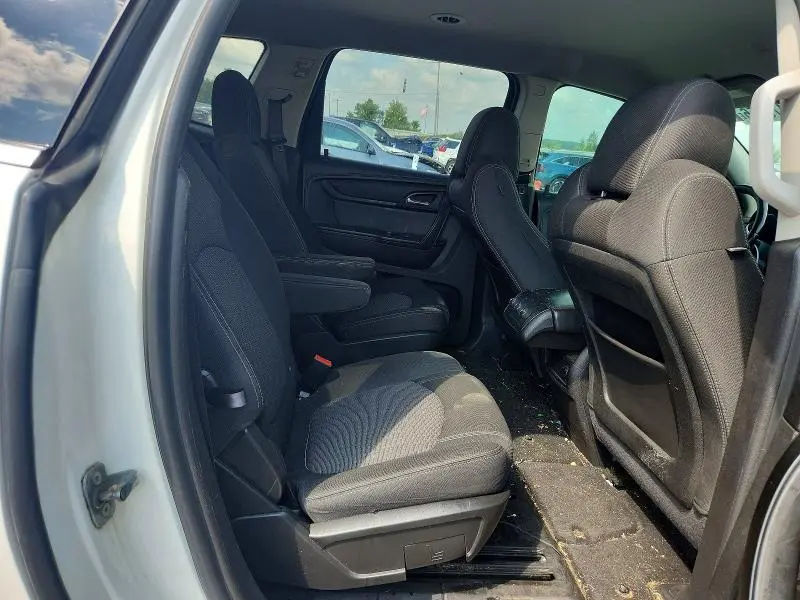 2013 CHEVROLET TRAVERSE LT  