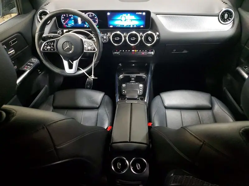 2021 MERCEDES-BENZ GLA 250 4MATIC  