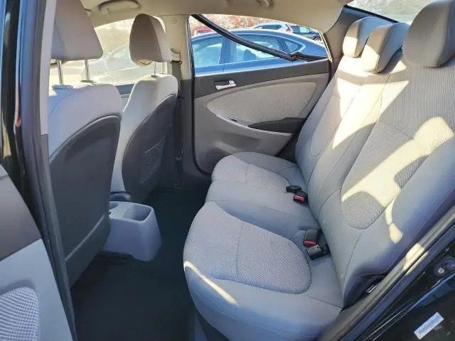 2012 HYUNDAI ACCENT GLS  