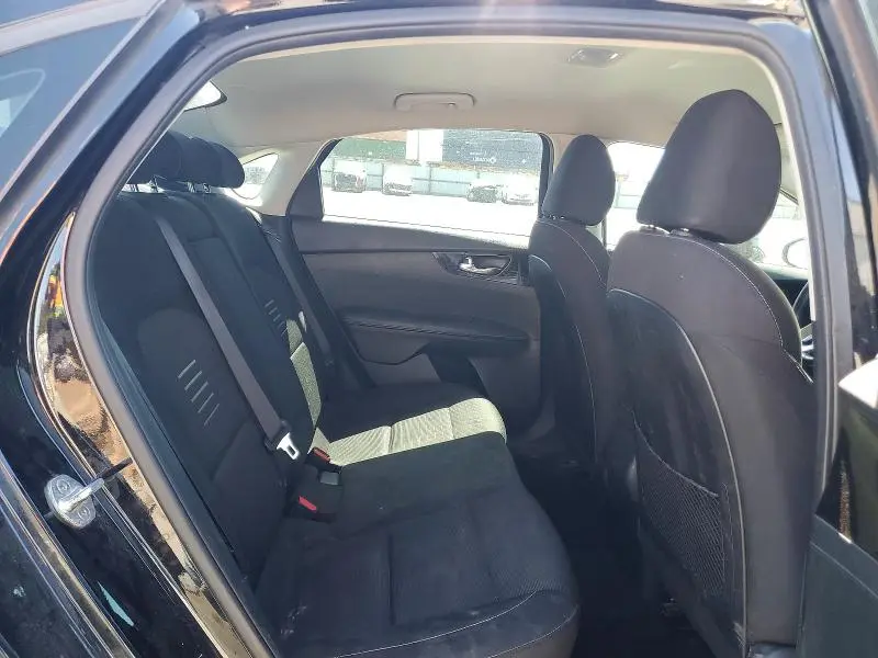 2019 KIA FORTE S  
