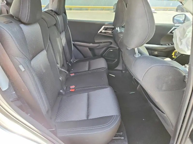 2025 MITSUBISHI OUTLANDER ES  