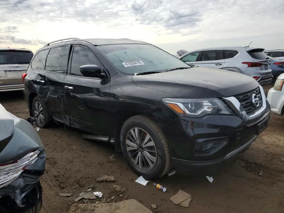 2017 NISSAN PATHFINDER S  