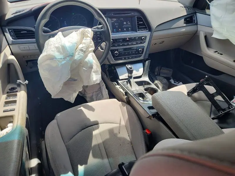 2017 HYUNDAI SONATA SE  
