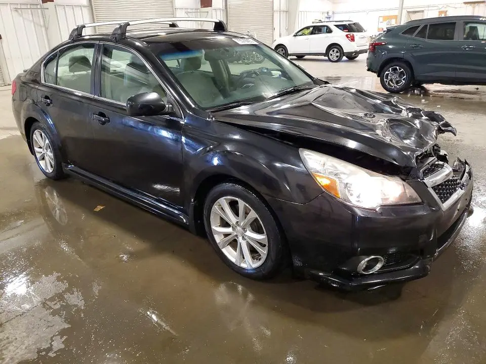 2013 SUBARU LEGACY 3.6R LIMITED  
