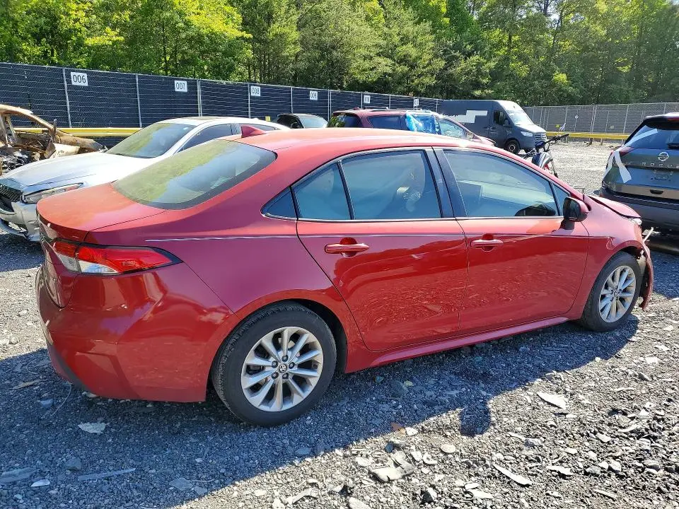 2021 TOYOTA COROLLA LE  