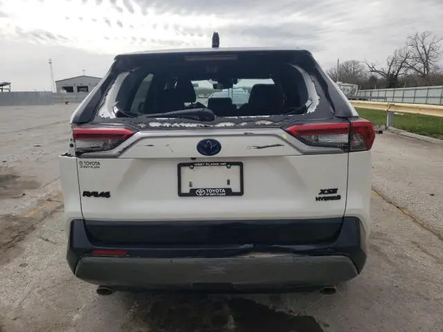 2020 TOYOTA RAV4 XSE