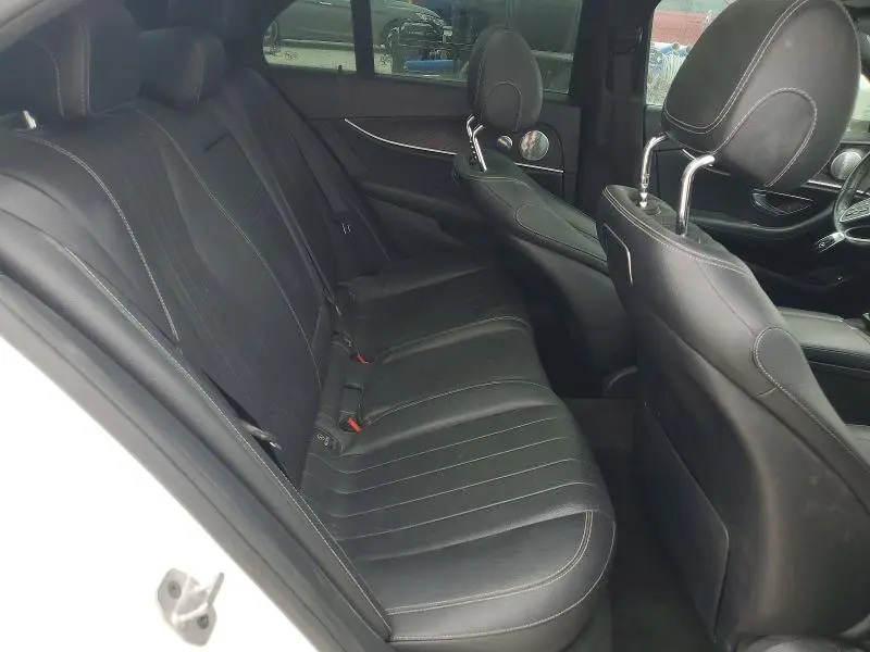 2019 MERCEDES-BENZ E 300  