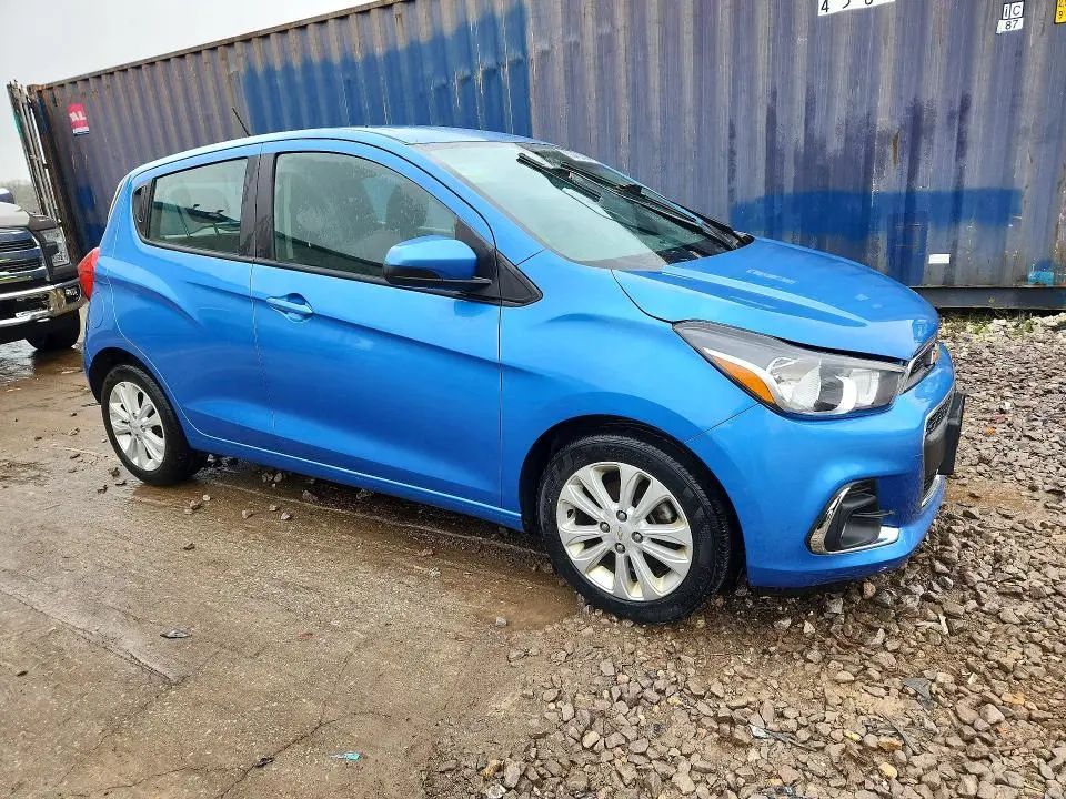 2017 CHEVROLET SPARK 1LT  