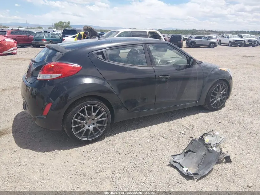 2017 HYUNDAI VELOSTER VALUE EDITION