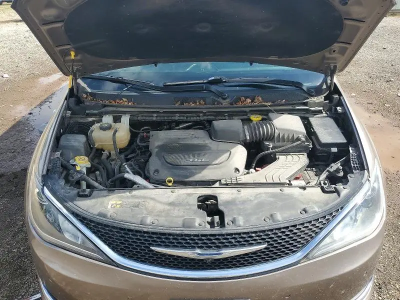 2017 CHRYSLER PACIFICA TOURING L PLUS  