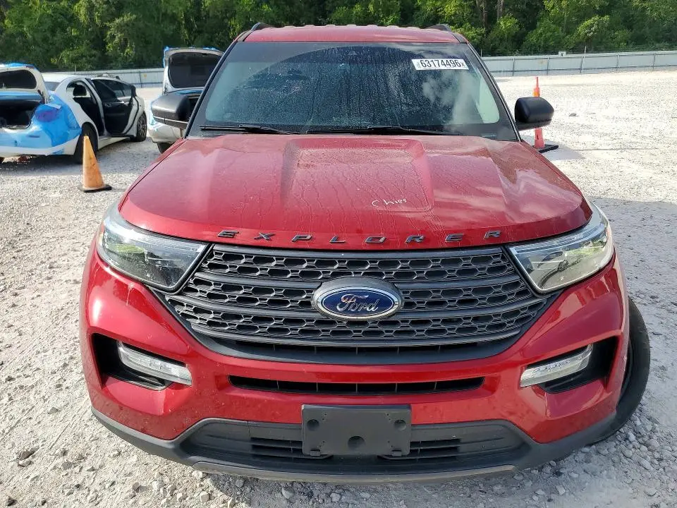 2021 FORD EXPLORER XLT  