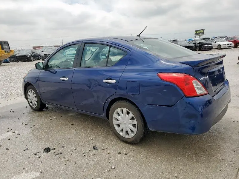 2019 NISSAN VERSA S