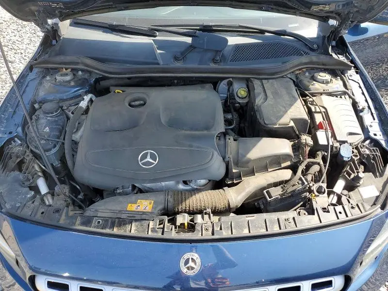 2020 MERCEDES-BENZ GLA 250 4MATIC  