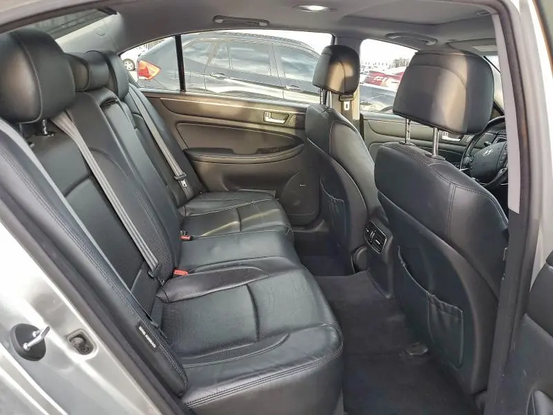 2013 HYUNDAI GENESIS 3.8L  