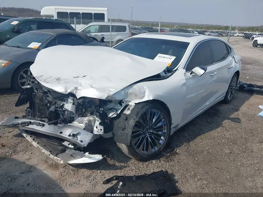 2023 LEXUS LS 500  