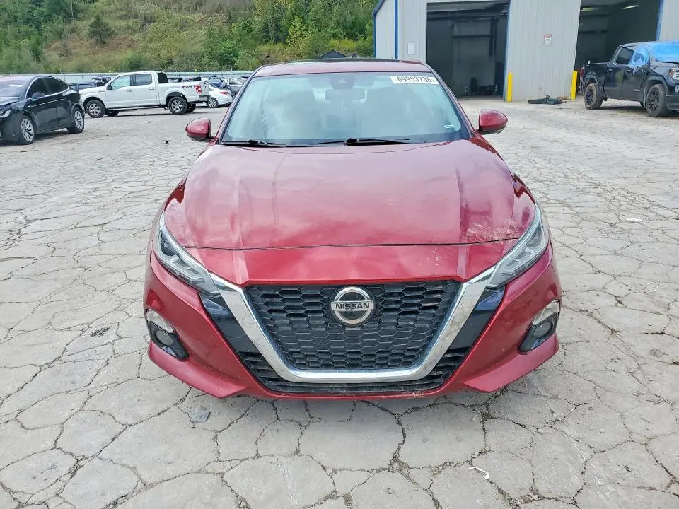2019 NISSAN ALTIMA PLATINUM  