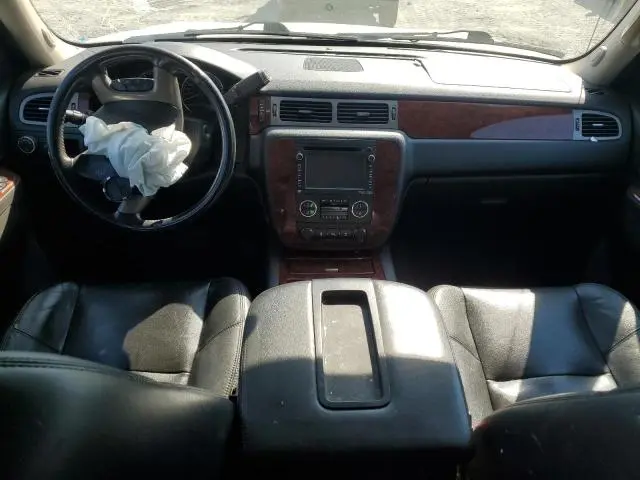 2013 CHEVROLET AVALANCHE LTZ  