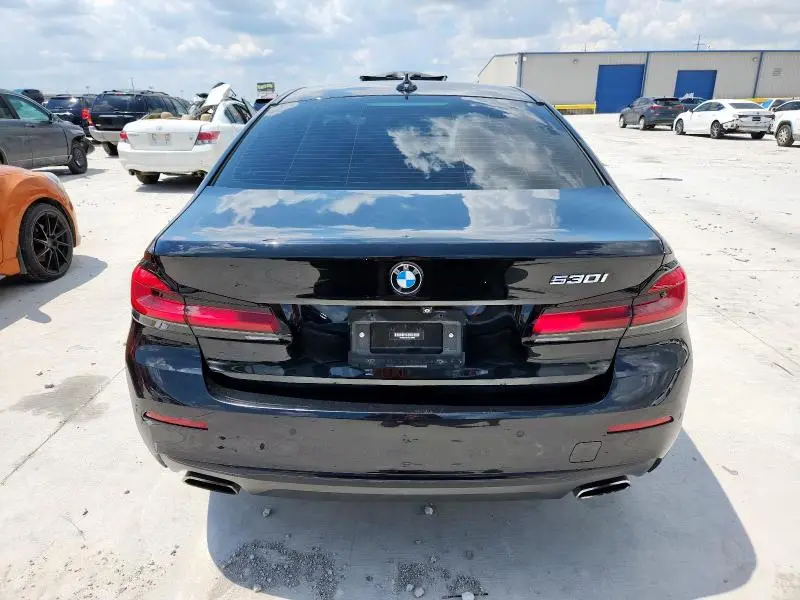 2021 BMW 530 I  