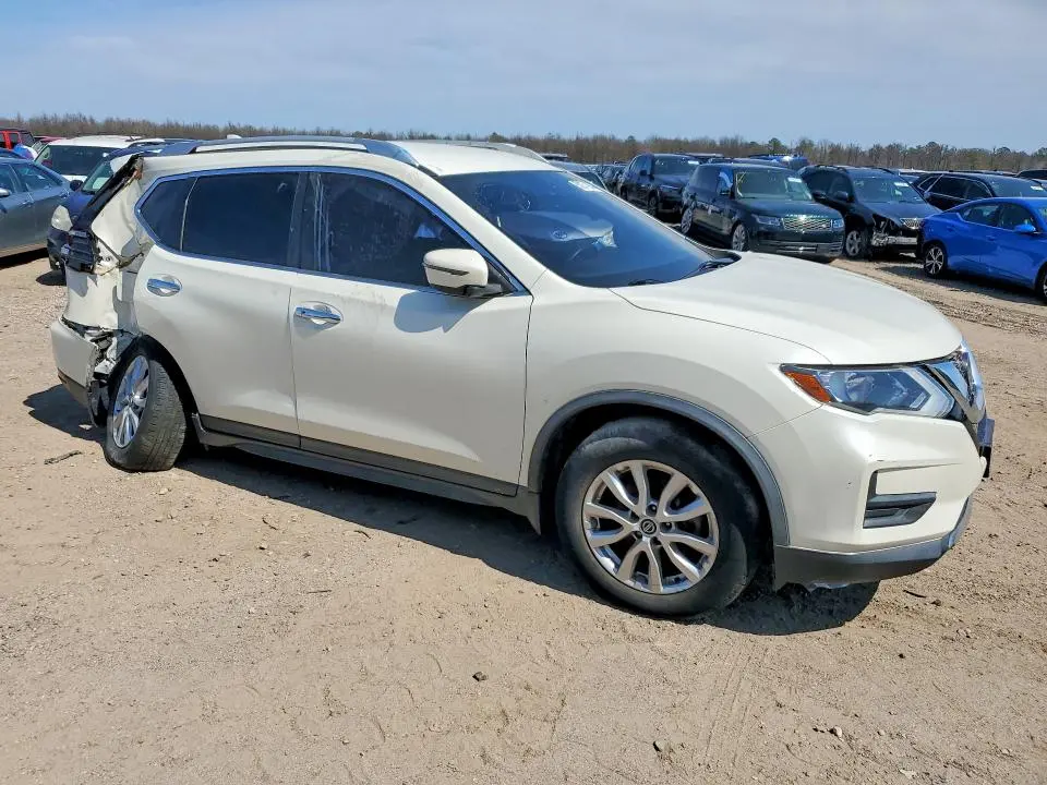 2019 NISSAN ROGUE S