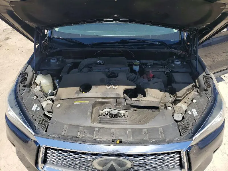 2019 INFINITI QX50 LUXE  