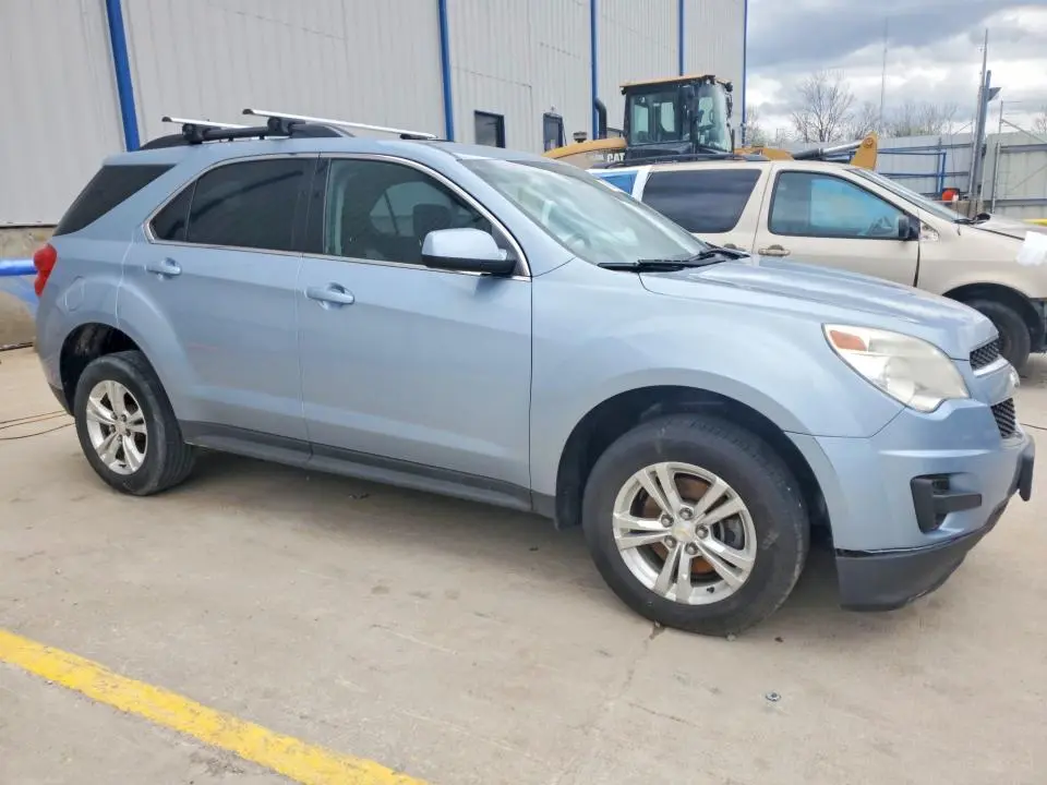 2015 CHEVROLET EQUINOX LT  