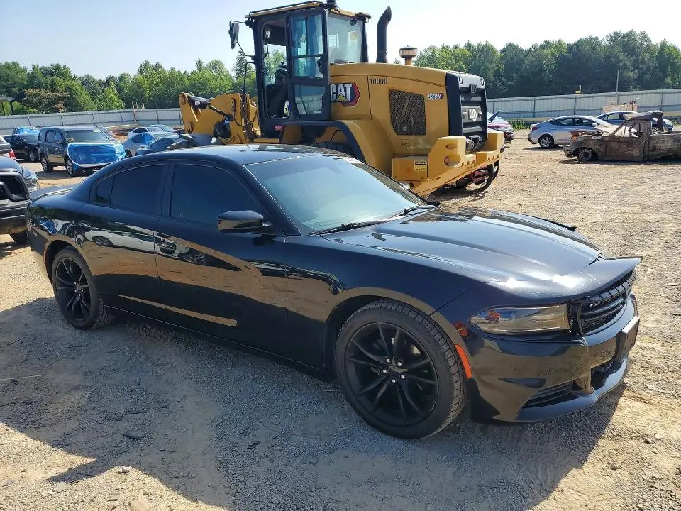 2016 DODGE CHARGER SE  