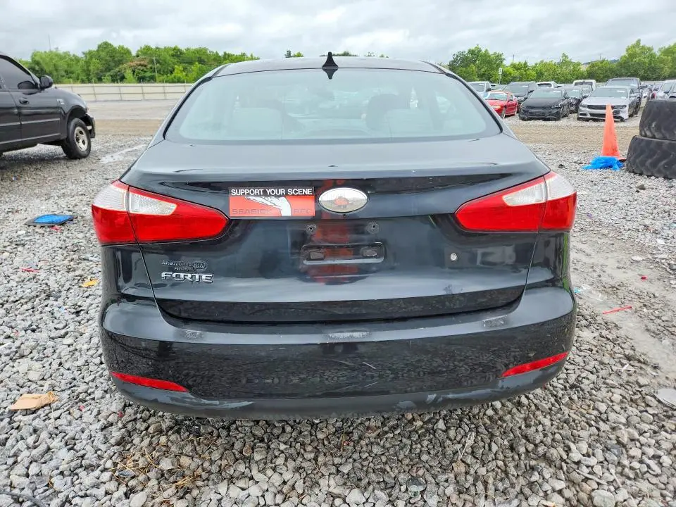 2015 KIA FORTE LX  