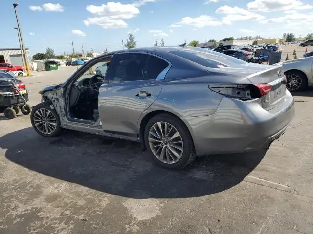 2018 INFINITI Q50 LUXE  