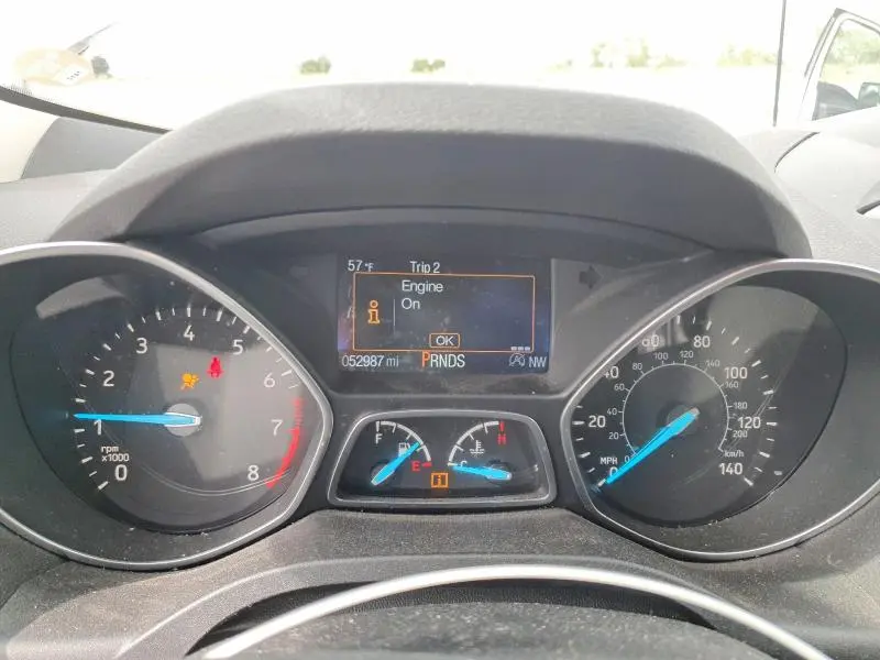 2017 FORD ESCAPE SE  