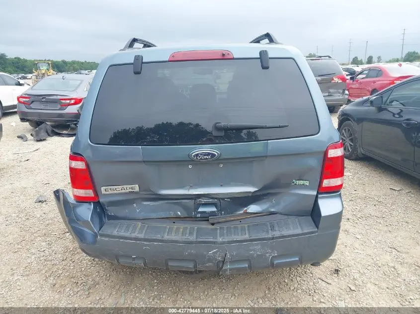 2011 FORD ESCAPE XLT