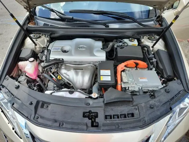 2018 LEXUS ES 300H  