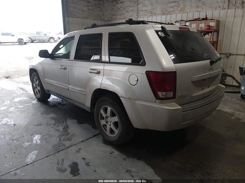 2010 JEEP GRAND CHEROKEE LAREDO