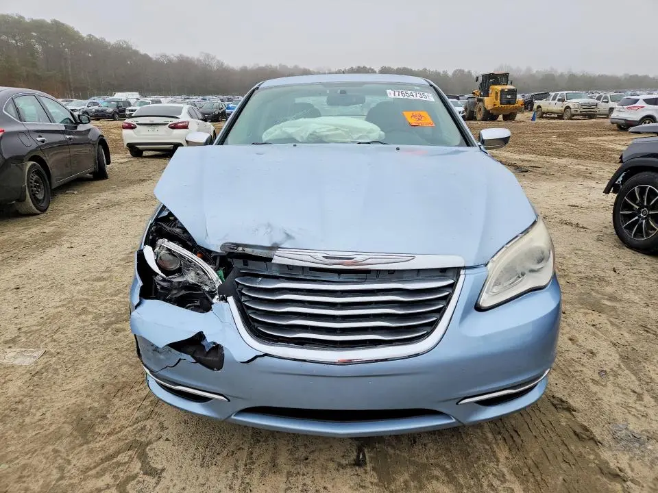 2012 CHRYSLER 200 LIMITED  