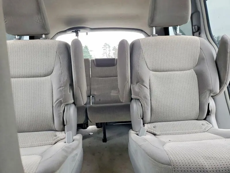 2010 TOYOTA SIENNA CE  