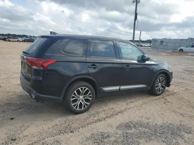 2018 MITSUBISHI OUTLANDER SE  