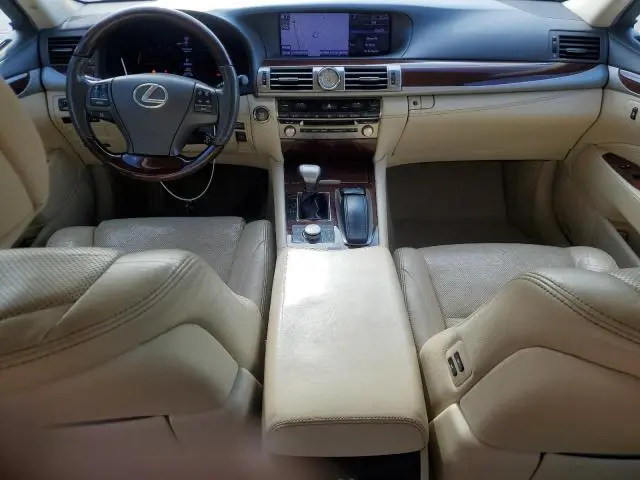 2013 LEXUS LS 460  