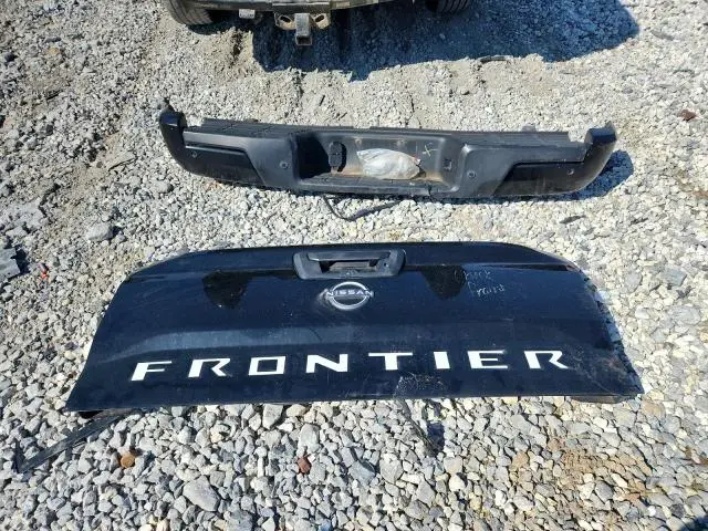 2022 NISSAN FRONTIER S