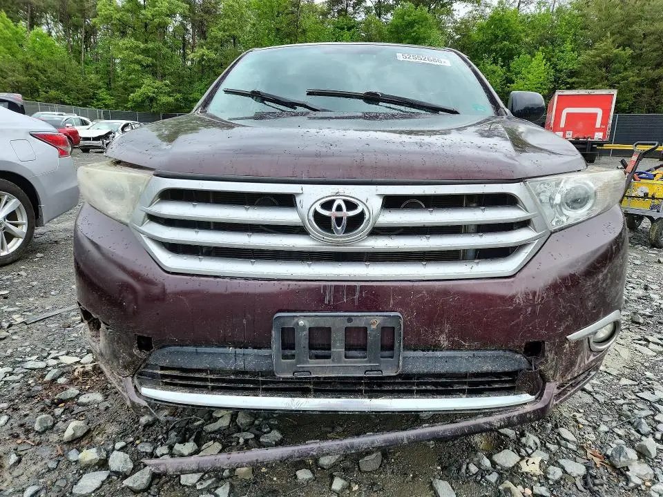 2012 TOYOTA HIGHLANDER BASE  