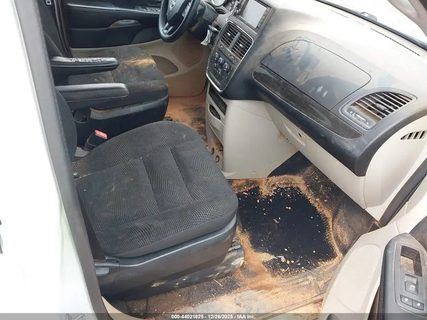 2020 DODGE GRAND CARAVAN SE